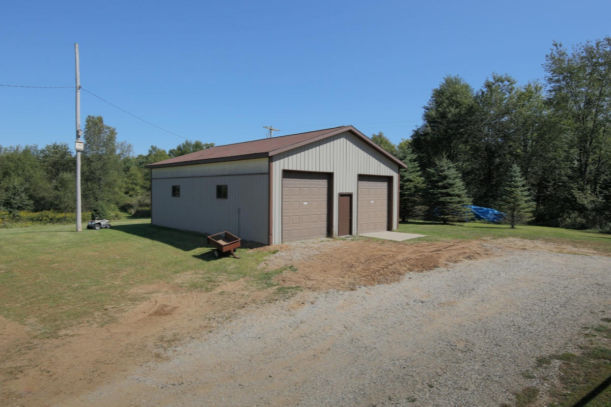 2018 West Baseline Road Augusta, MI 49012 - Photo 9 of 9 2018 Baseline-123