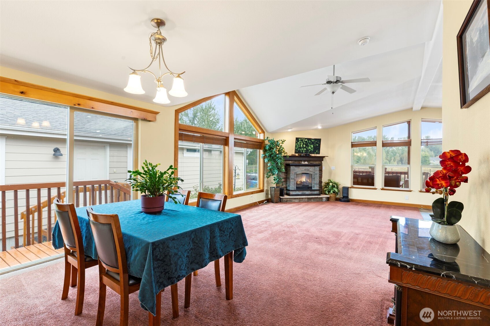 3611 I Street Northeast, Unit 424 Auburn, WA 98002 - Photo 15 of 34 a view of a dining room with furniture window and wooden floor