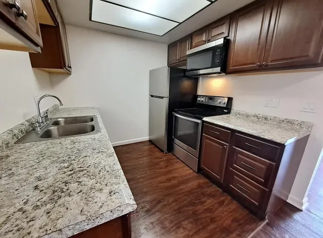 $1,600 | 10202 Black Mountain Road, San Diego, CA 92126