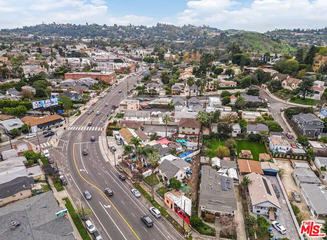 $1,100,000 | 6072 York Boulevard, Los Angeles, CA 90042