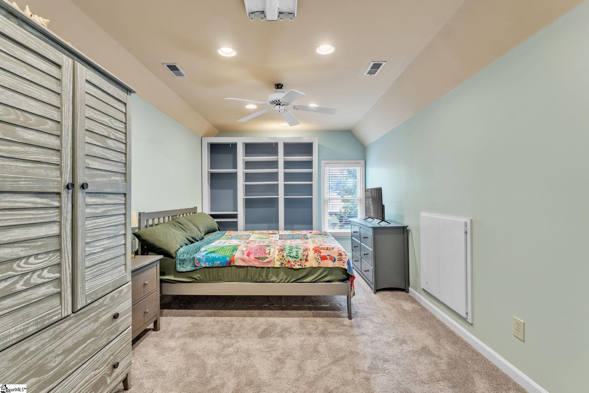 336 Rochford Drive Easley, SC 29642 - Photo 21 of 28 Gallery Image 21