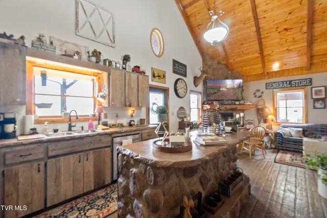 $489,900 | 1345 Midway Road, Midway, TN 37809