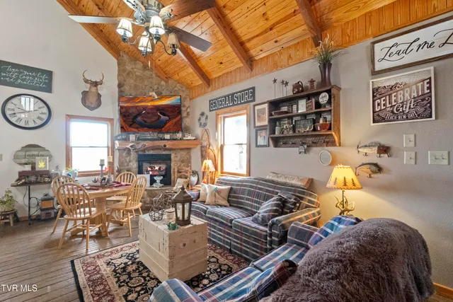 $489,900 | 1345 Midway Road, Midway, TN 37809