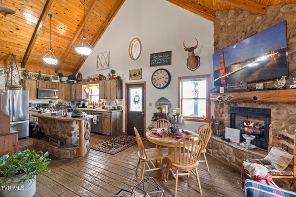 $464,900 | 1345 Midway Road, Midway, TN 37809