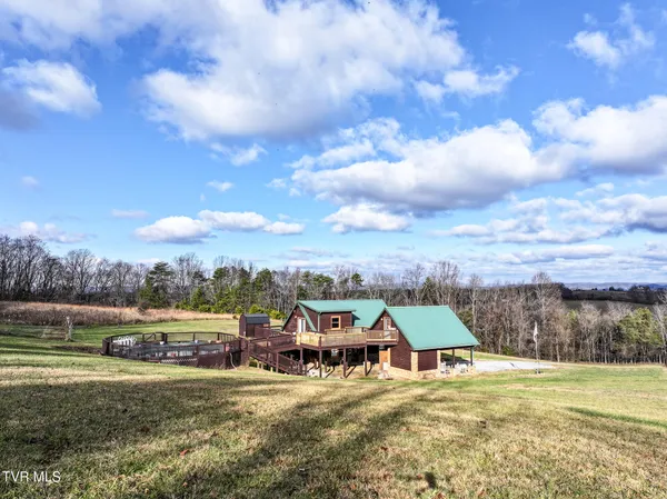 $464,900 | 1345 Midway Road, Midway, TN 37809