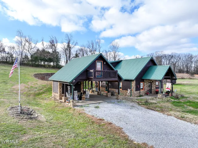 $489,900 | 1345 Midway Road, Midway, TN 37809