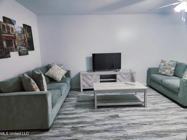 $125,000 | 5155 Wayneland Drive, Unit F3, Jackson, MS 39211