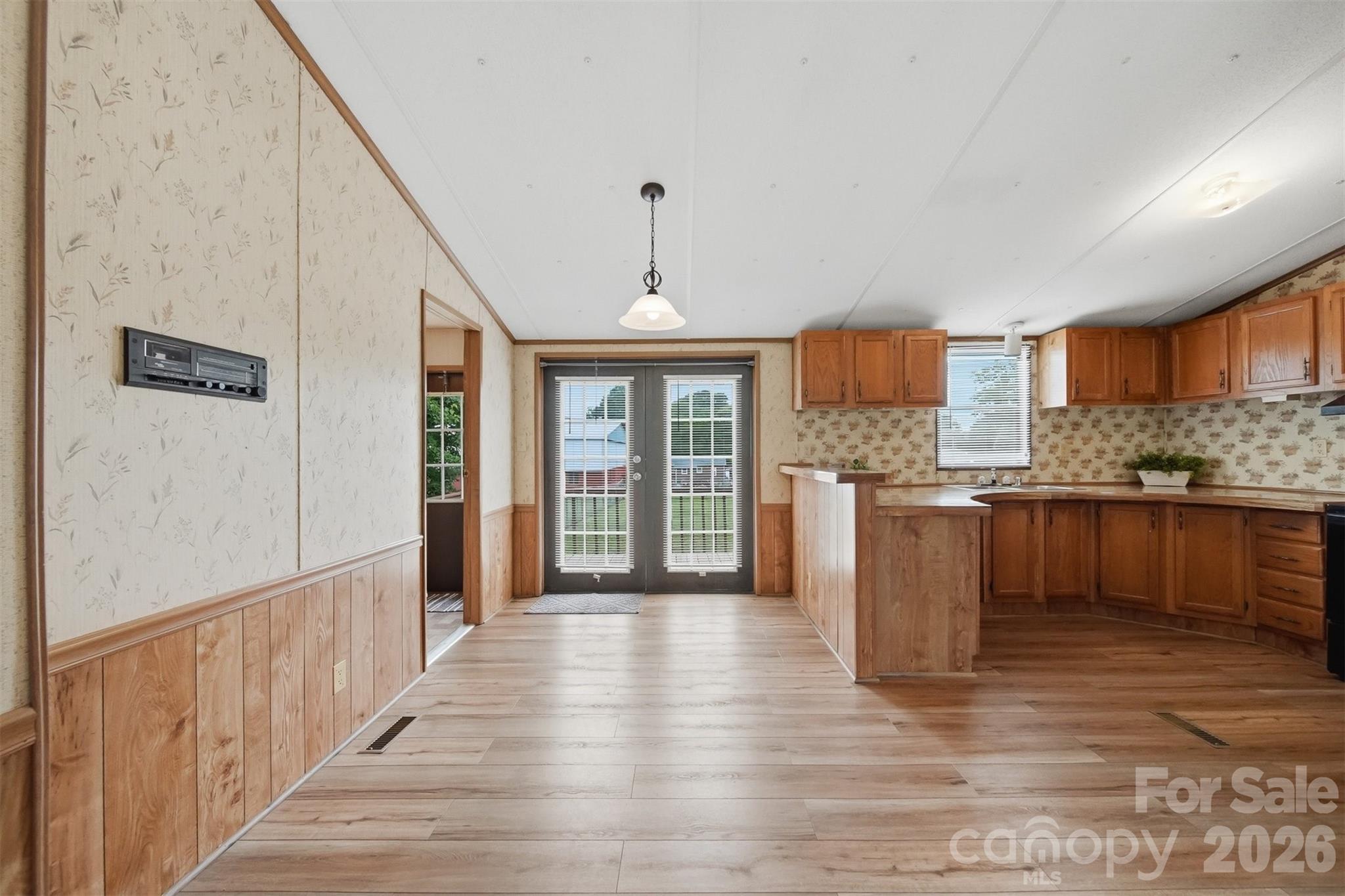 3617 Sulphur Springs Road Northeast Hickory, NC 28601 - Photo 7 of 35
