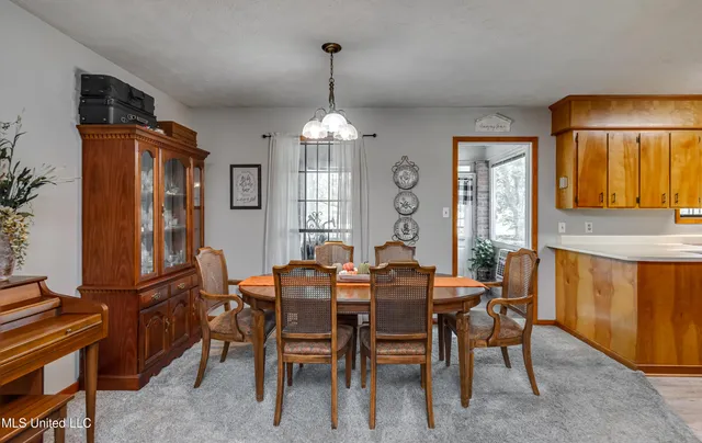 $185,000 | 180 Alton Circle, Benton, MS 39039