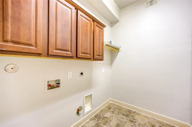 $699,000 | 9230 Hernshead Lane, Missouri City, TX 77459