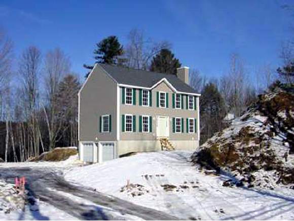 3 Pleasant Street Epping, NH 03042 - Photo 1 of 5