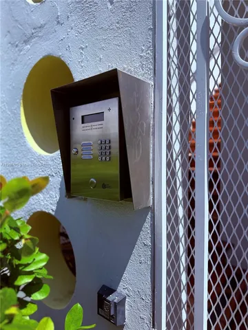 a sign that is on the side of the road