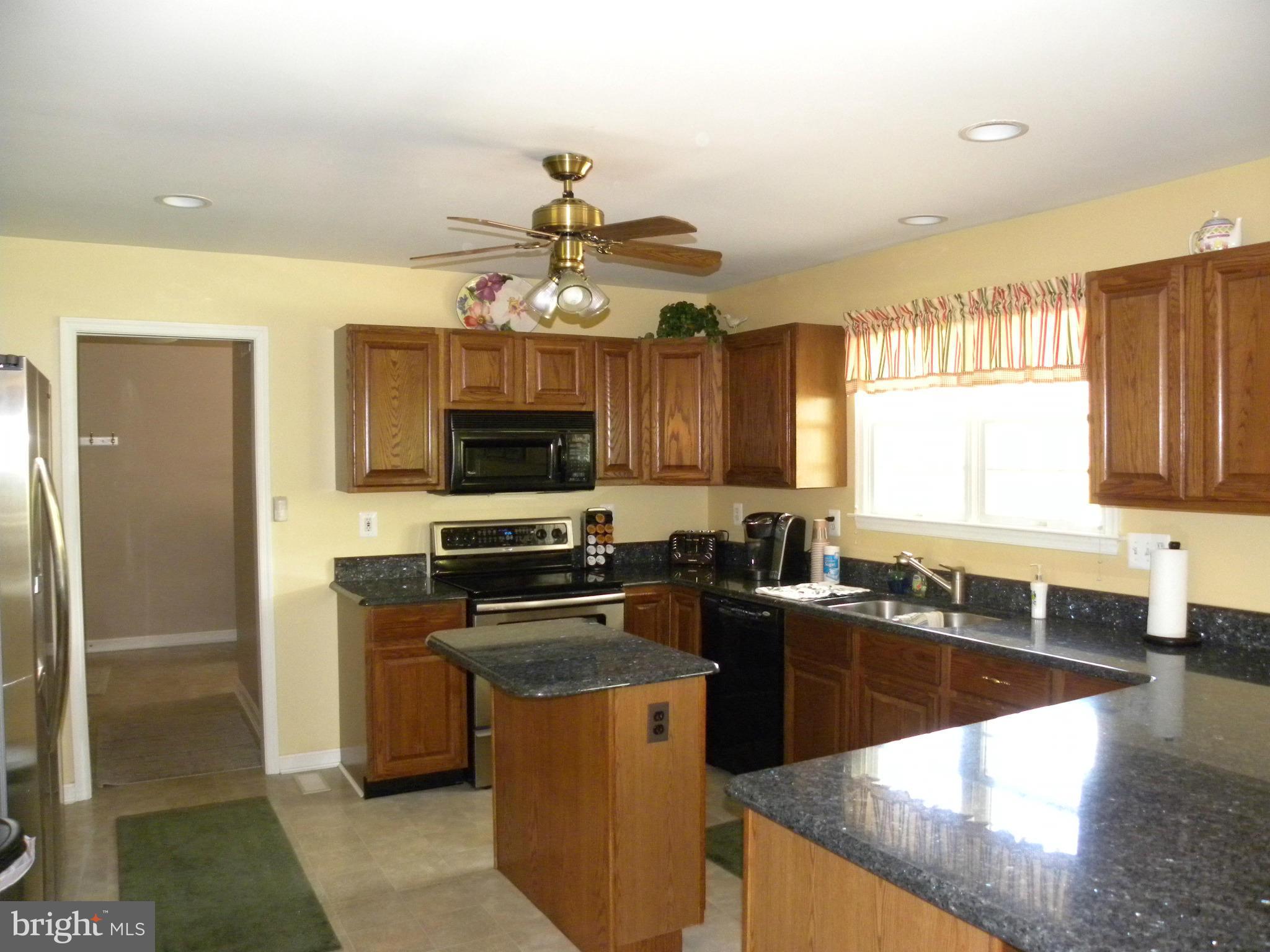 16 Hamer Road Elkton, MD 21921 - Photo 17 of 29 Kitchen