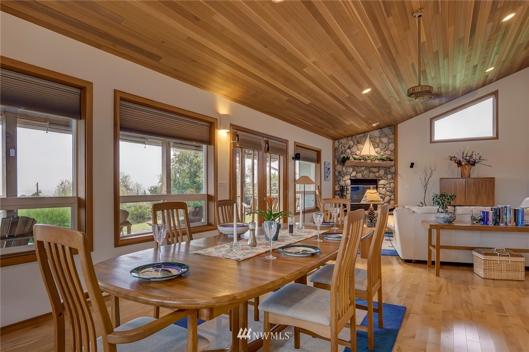 37603 Olympic View Road Northeast Hansville, WA 98340 - Photo 5 of 25 Gallery Image 5