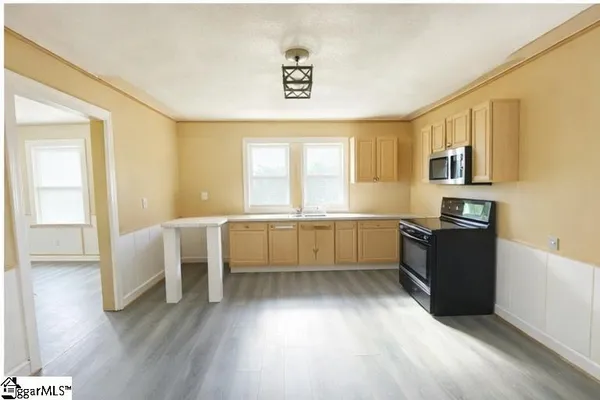 $89,999 | 105 West Front Street, Iva, SC 29655