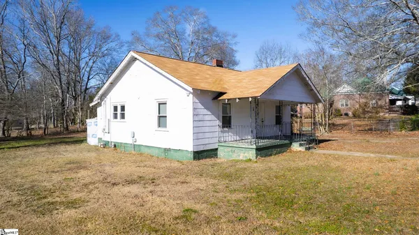 $89,999 | 105 West Front Street, Iva, SC 29655
