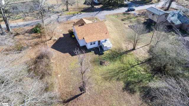 $95,000 | 105 West Front Street, Iva, SC 29655