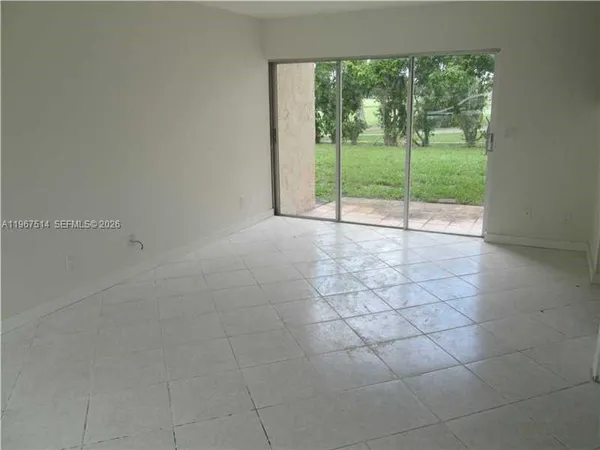 $2,200 | 8043 Lagos De Campo Boulevard, Unit F3, Tamarac, FL 33321