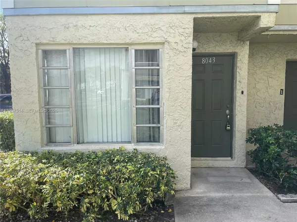 $2,200 | 8043 Lagos De Campo Boulevard, Unit F3, Tamarac, FL 33321