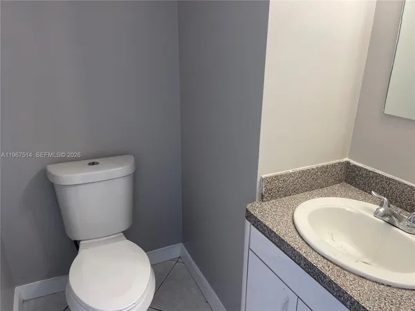 $2,200 | 8043 Lagos De Campo Boulevard, Unit F3, Tamarac, FL 33321