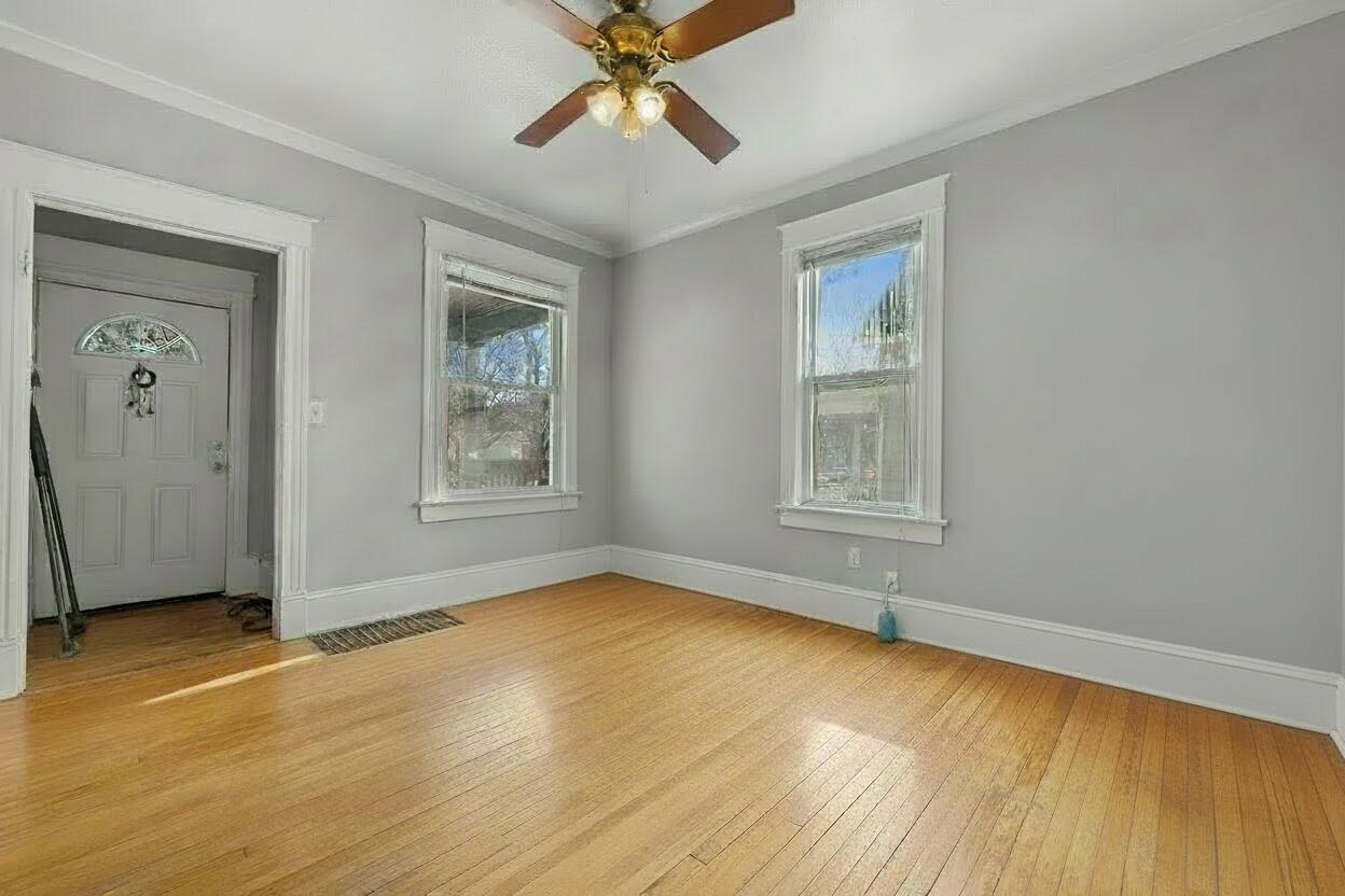 217 North 63rd Street, Unit 217A Milwaukee, WI 53213 - Photo 5 of 28 5