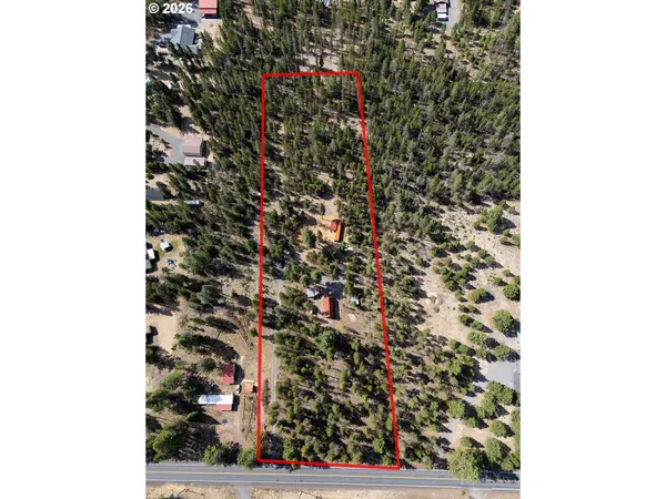 $324,999 | 15635 6th Street, La Pine, OR 97739