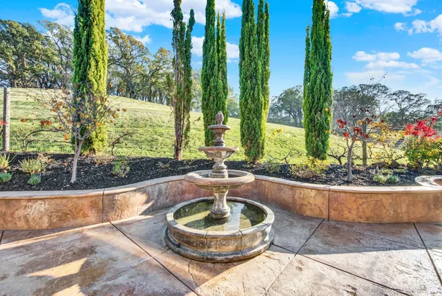 $1,225,000 | 2965 Pebble Beach Circle, Fairfield, CA 94534