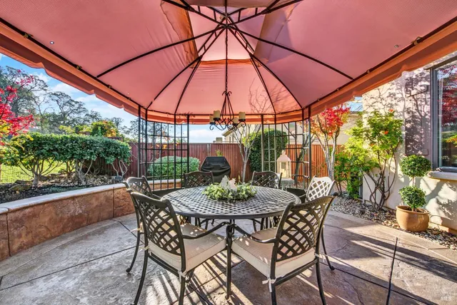 $1,225,000 | 2965 Pebble Beach Circle, Fairfield, CA 94534