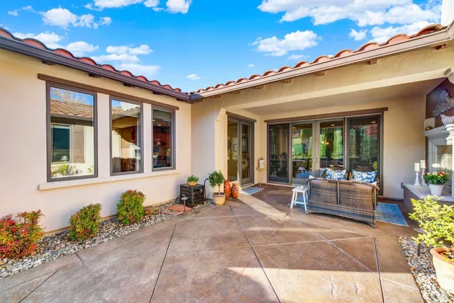 $1,225,000 | 2965 Pebble Beach Circle, Fairfield, CA 94534