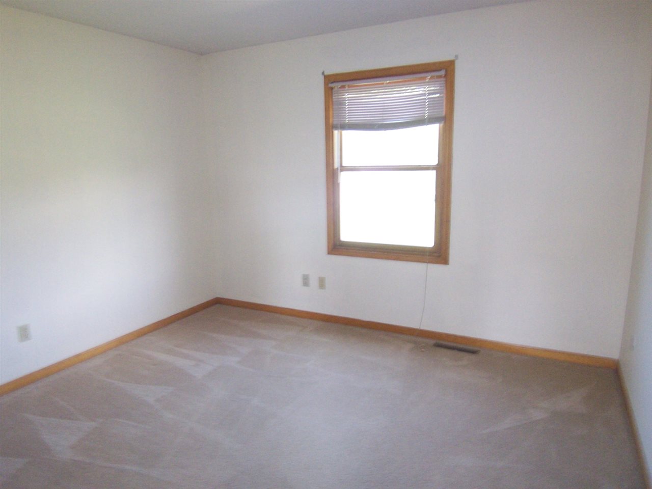 5827 West Small Road La Porte, IN 46350 - Photo 17 of 23 Gallery Image 17
