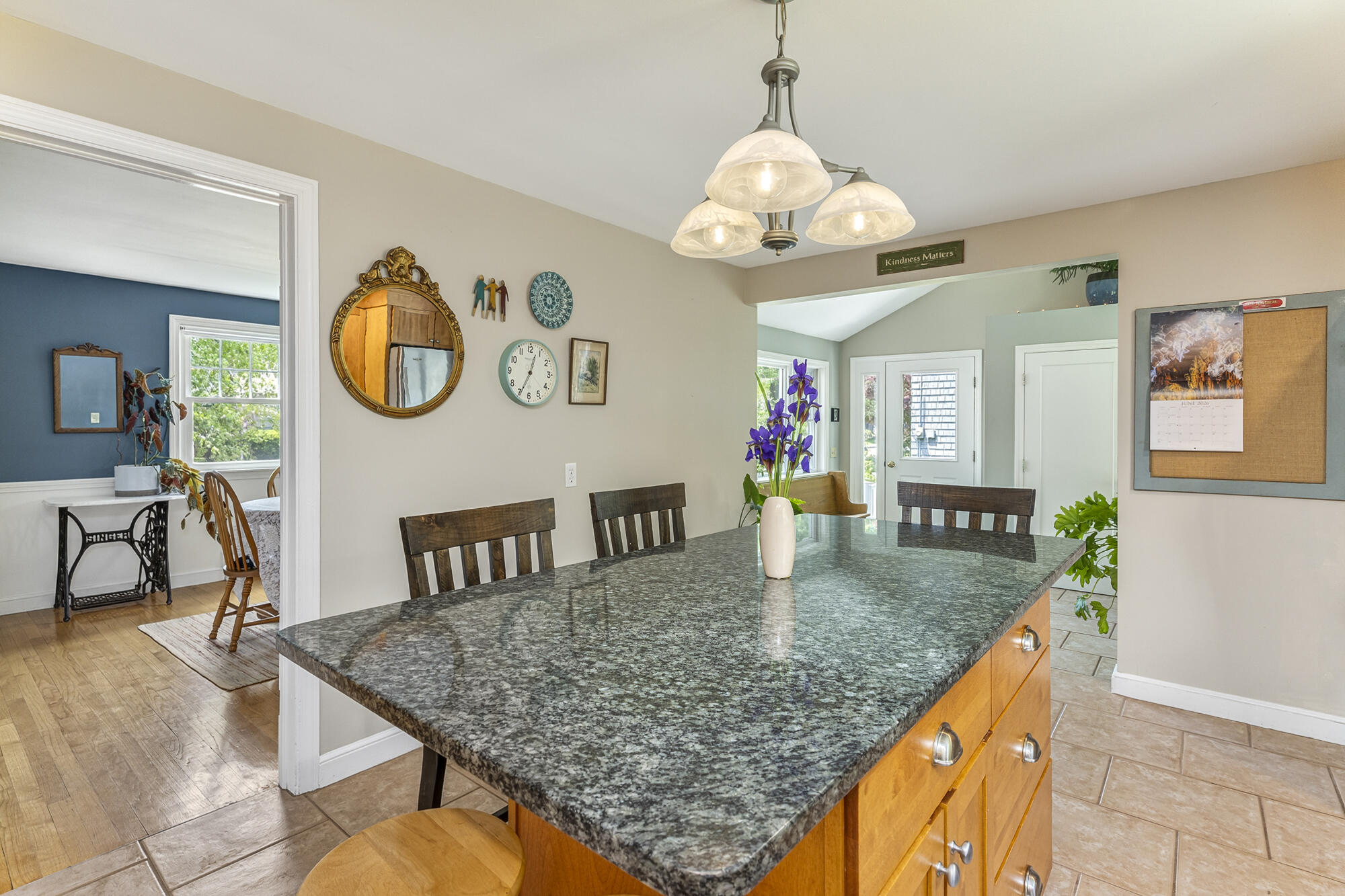 381 Ludlow Street Portland, ME 04102 - Photo 12 of 47 381 Ludlow_W5_10