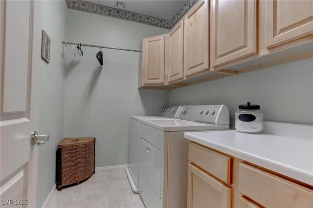 $3,600 | 875 Chaste Court, Henderson, NV 89015
