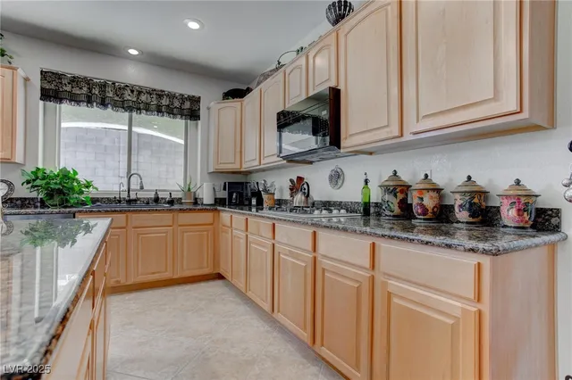 $3,600 | 875 Chaste Court, Henderson, NV 89015