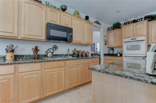 $3,600 | 875 Chaste Court, Henderson, NV 89015