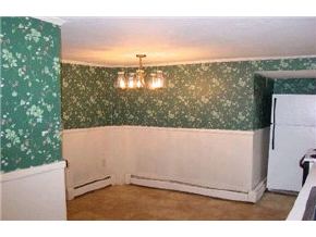 75 Rockingham Road Derry, NH 03038 - Photo 5 of 9