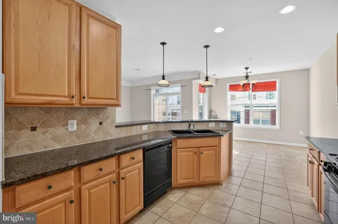 $549,900 | 2228 Highfly Terrace, Unit 2228, Silver Spring, MD 20902