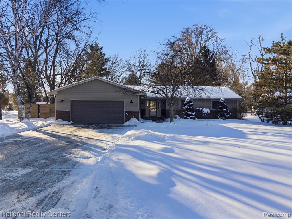 5470 Jamestown Road Utica, MI 48317 - Photo 3 of 50 Gallery Image 3