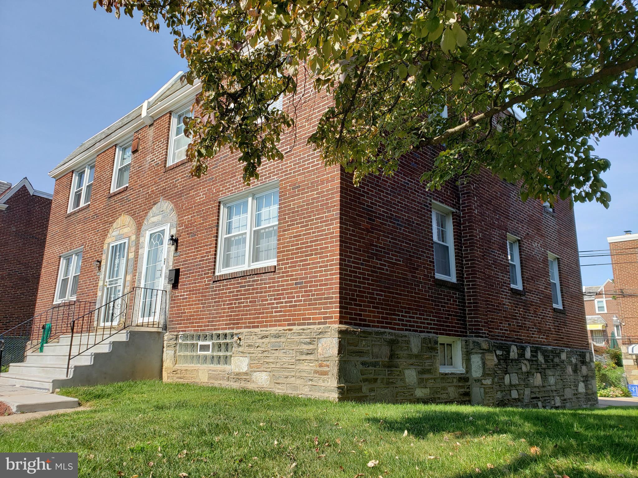 1615 Murdoch Road Philadelphia, PA 19150 - Photo 2 of 8 Gallery Image 2