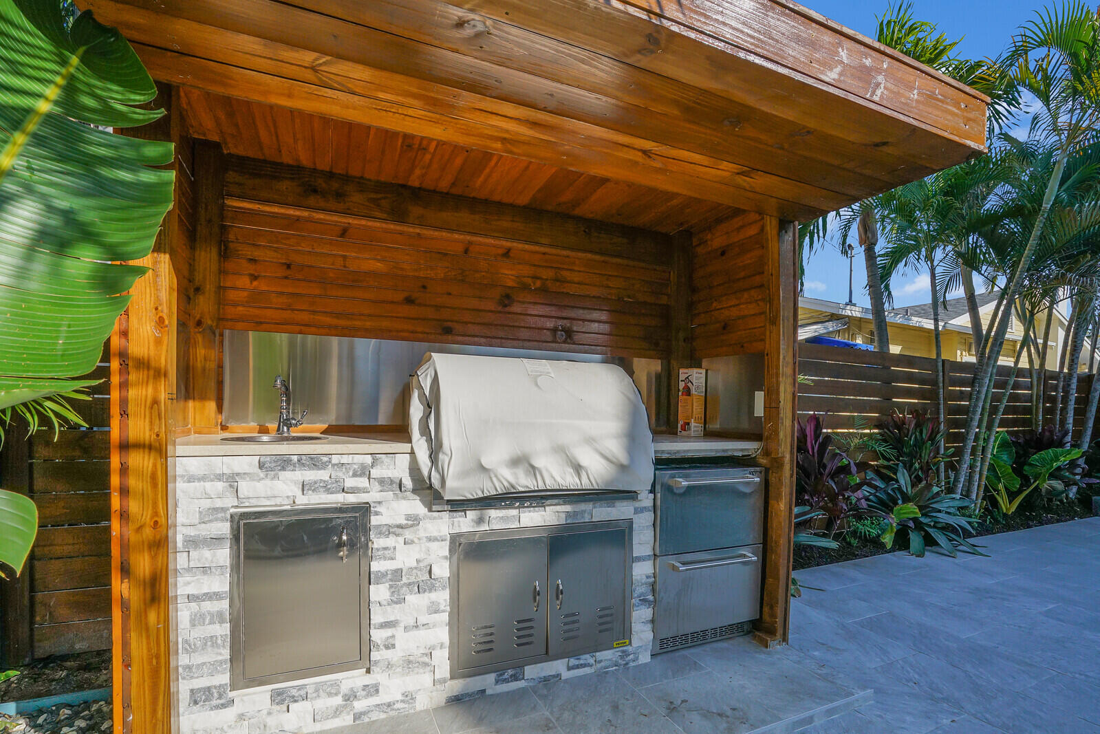 313 Wildermere Road West Palm Beach, FL 33401 - Photo 13 of 78 56_image_56_mls