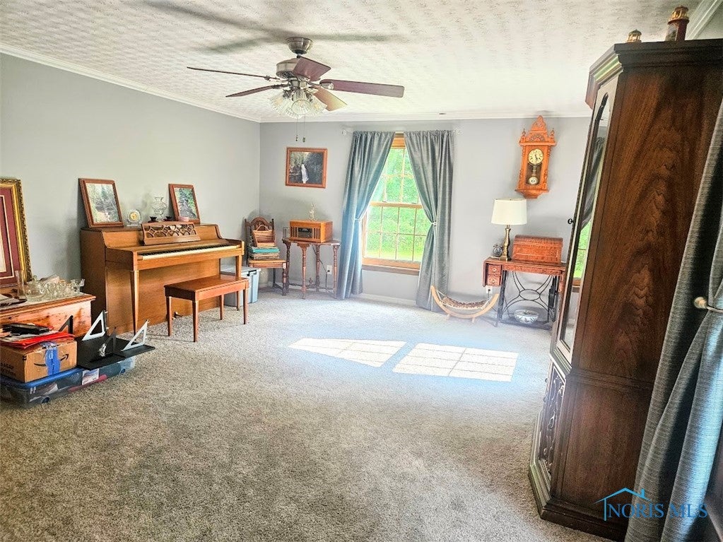 10663 Rosebrook Road Defiance, OH 43512 - Photo 13 of 48 Living Room