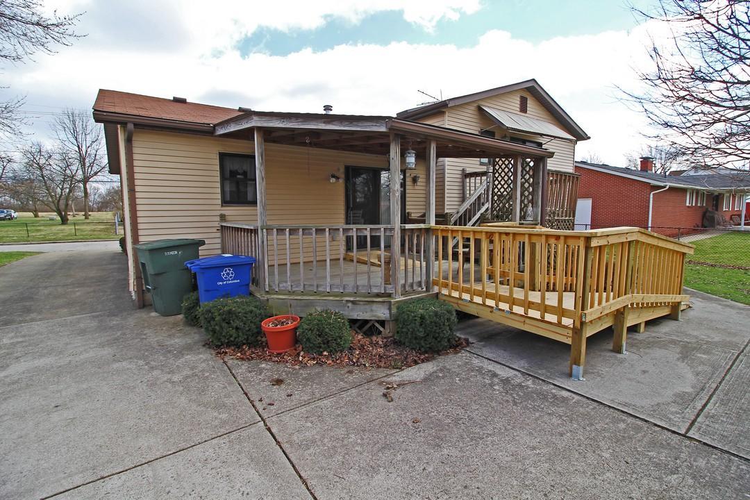 3089 Lewis Road Columbus, OH 43207 - Photo 9 of 43 Gallery Image 9