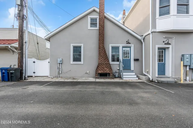 $3,800 | 217 Jersey Avenue, Unit REAR ANNUAL, Spring Lake, NJ 07762