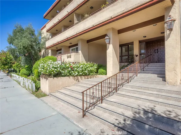 $449,944 | 5412 Lindley Avenue, Unit 108, Encino, CA 91316