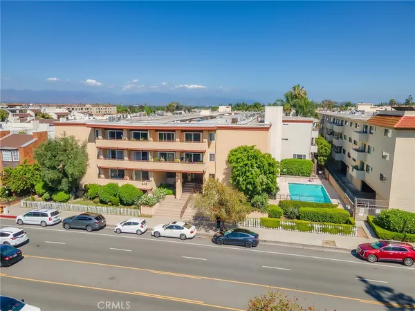 $449,944 | 5412 Lindley Avenue, Unit 108, Encino, CA 91316