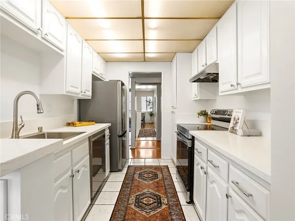 $449,944 | 5412 Lindley Avenue, Unit 108, Encino, CA 91316