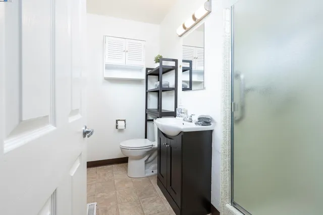 $1,300,000 | 1338 Thais Lane, Hayward, CA 94544