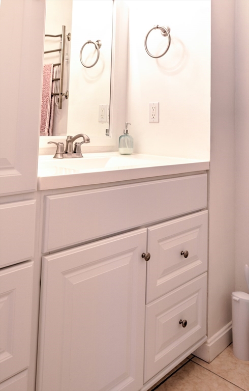 255 North Road, Unit 128 Chelmsford, MA 01824 - Photo 31 of 40 Gallery Image 31