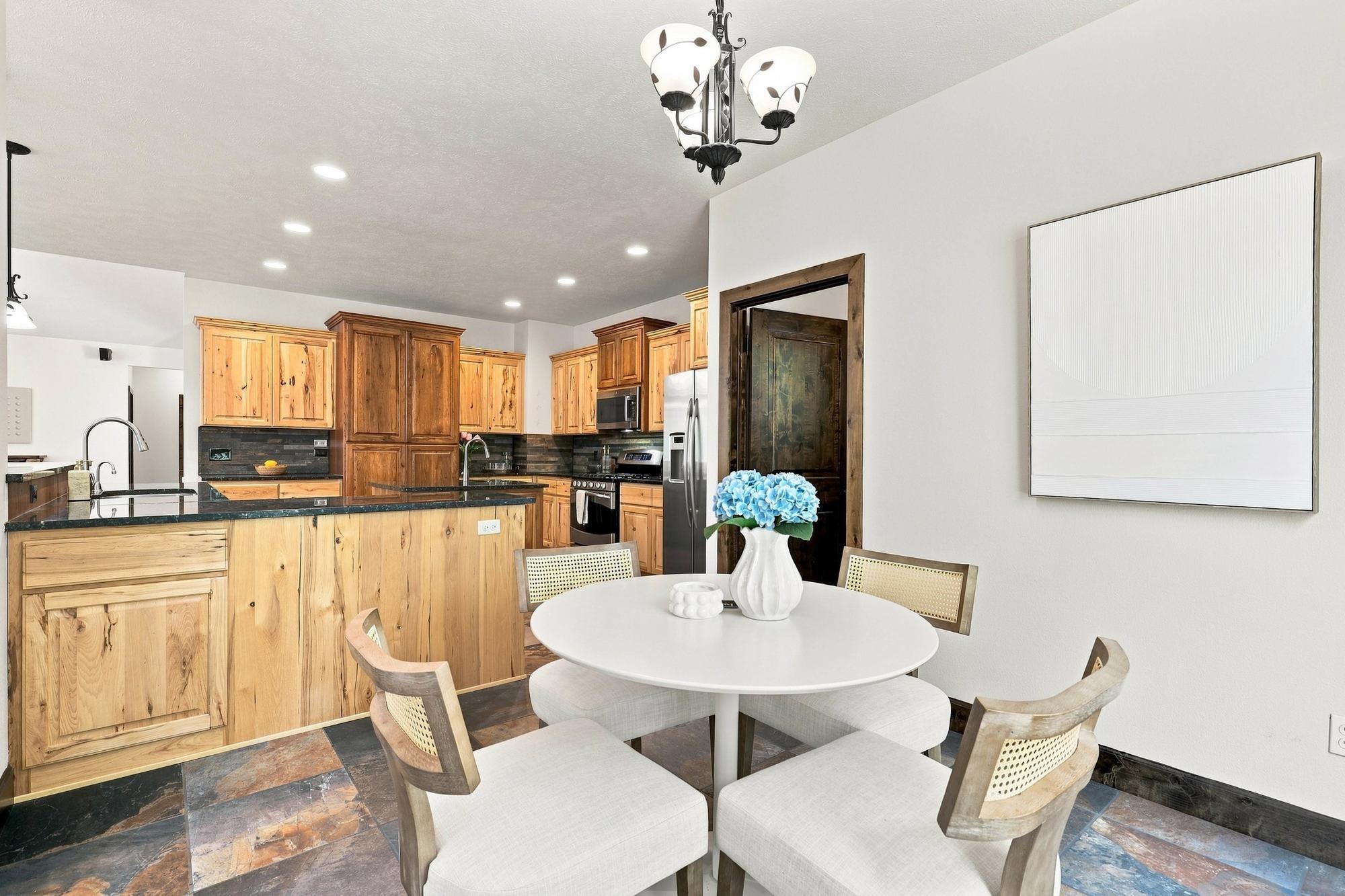 8508 South Vicari Road Spokane, WA 99206 - Photo 15 of 49 Gallery Image 15