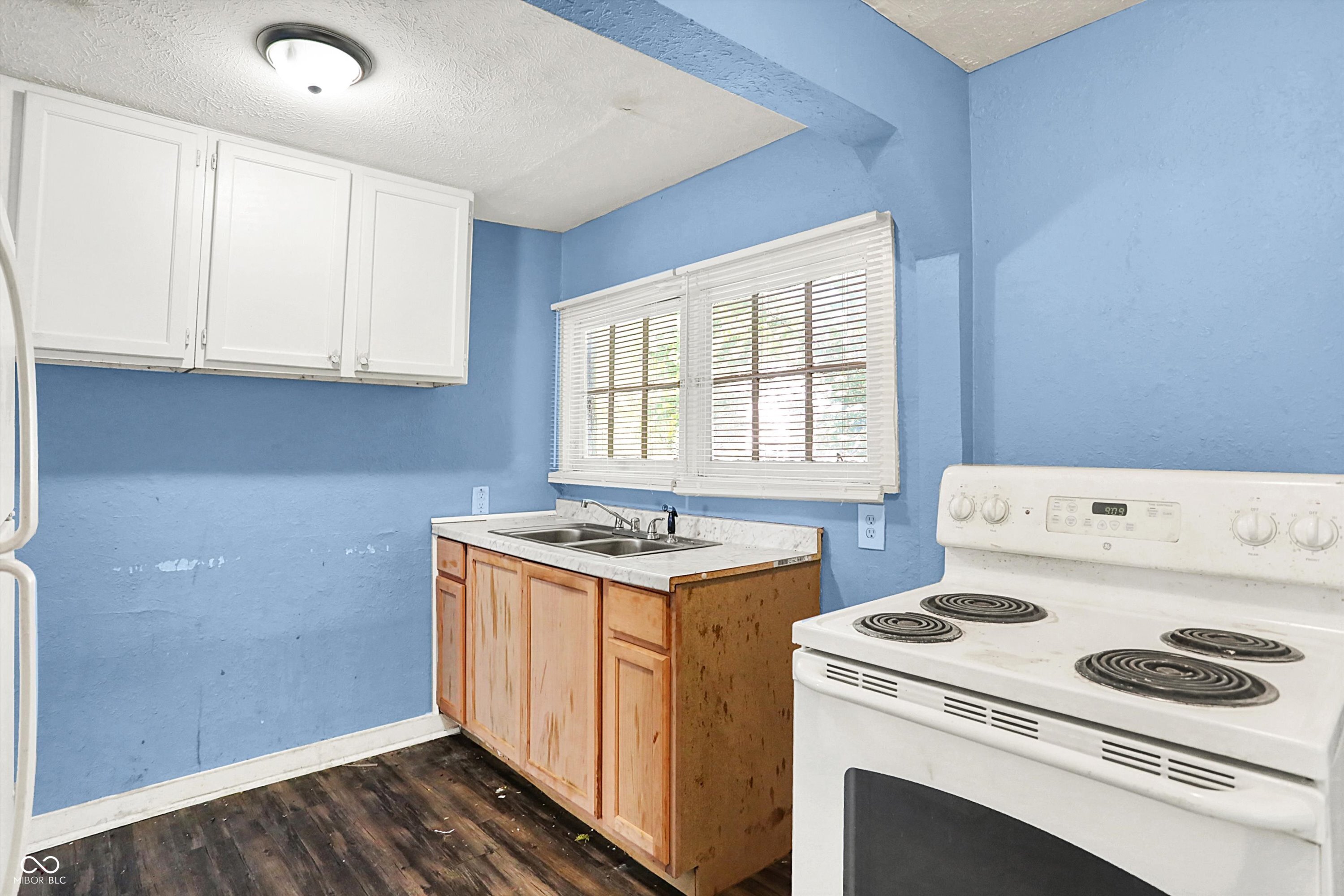 3263 Schofield Avenue Indianapolis, IN 46218 - Photo 11 of 27