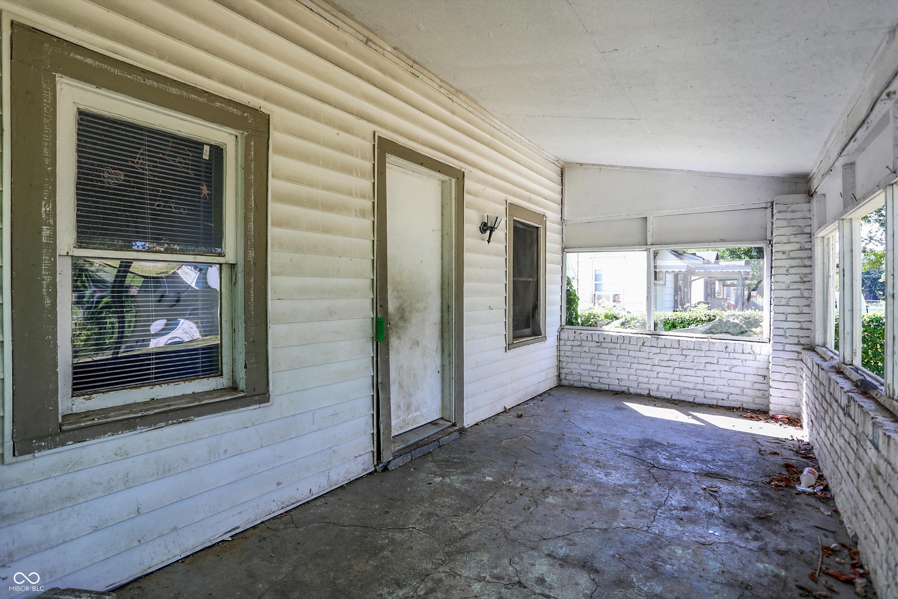 3263 Schofield Avenue Indianapolis, IN 46218 - Photo 22 of 27